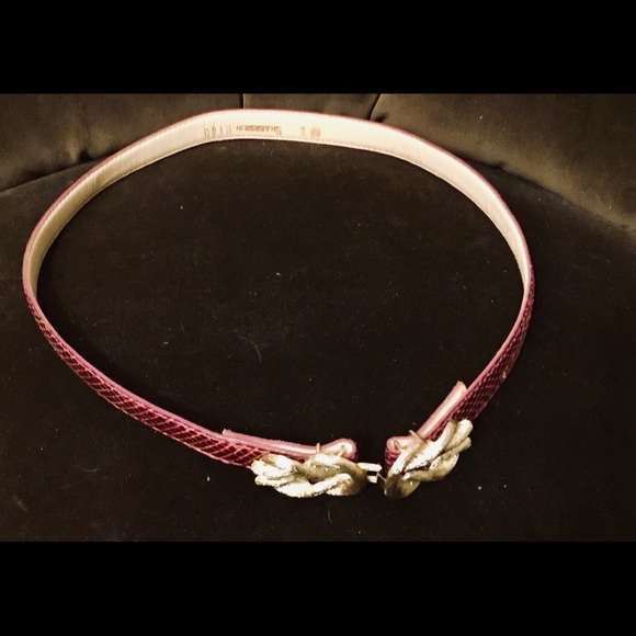 MAGENTA GENUINE SNAKESKIN BELT / GOLD BUCKLE - Picture 6 of 7